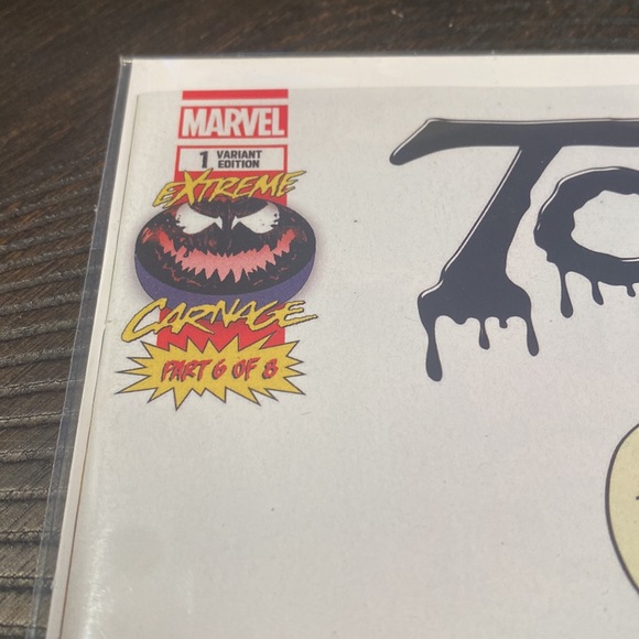 Extreme Carnage Toxin - Skottie young variant - Picture 3 of 5